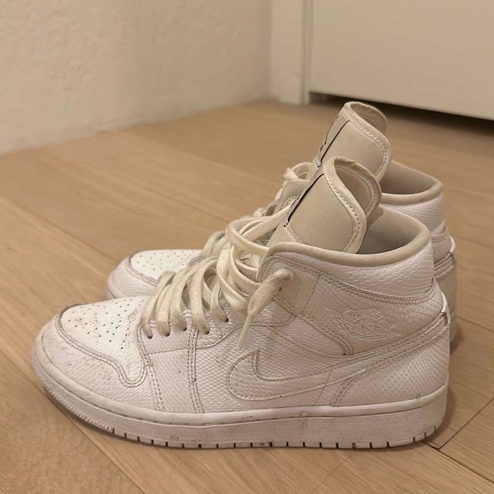 White Snakeskin Nike Air Jordans Size 8